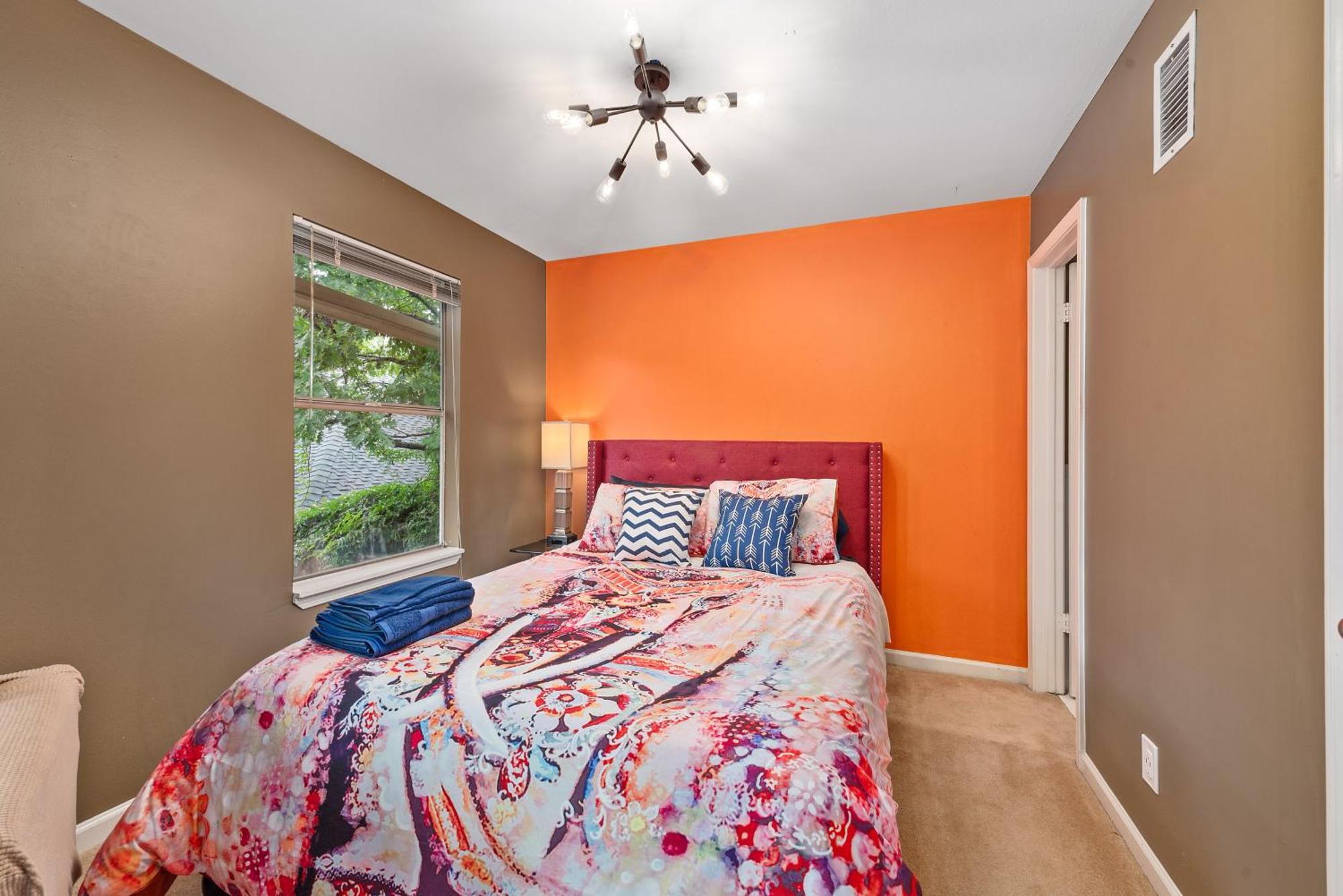 Boho-Inspired Haven With Free Park Appartement Houston Buitenkant foto